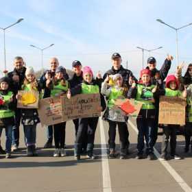 Навіщо патрульні вивели дітей на дороги у Хмельницькому
