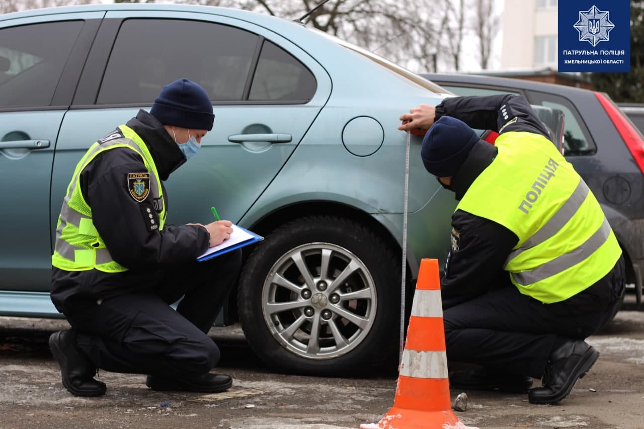 Патрульні Хмельниччини розшукали 94% водіїв, що залишили місце ДТП