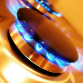 Споживачів газу Хмельниччини переведуть на річний контракт на блакитне паливо