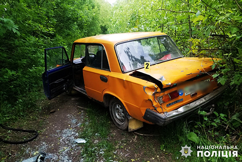 На вкраденій автівці мешканець Хмельниччини потрапив у ДТП