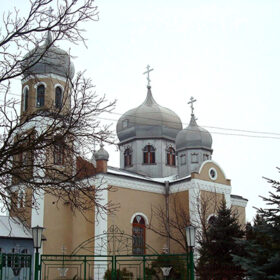 монастир, храм, церква