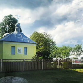 церква у селі