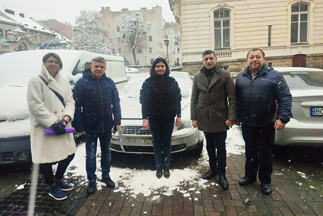 Автомобіль VOLVO придбали у Литві на прохання городоччан