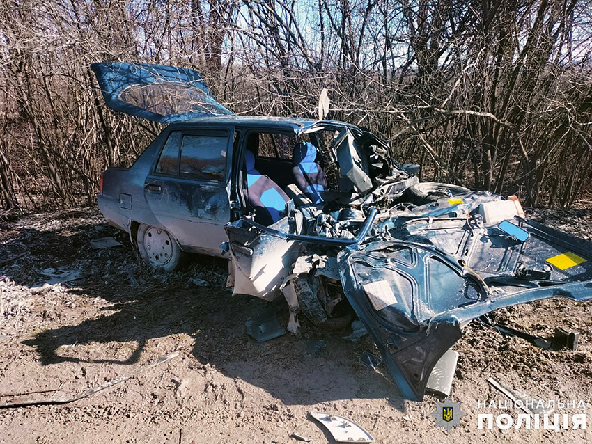 На Кам’янеччині встановлюють обставини ДТП з двома травмованими