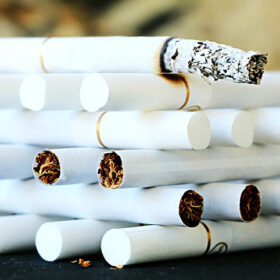 цигарки без назви