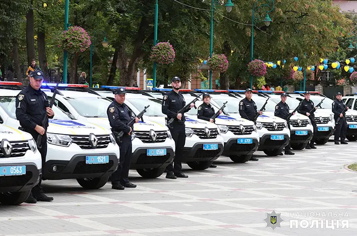 Другий етап проєкту «Поліцейський офіцер громади» стартував на Хмельниччині