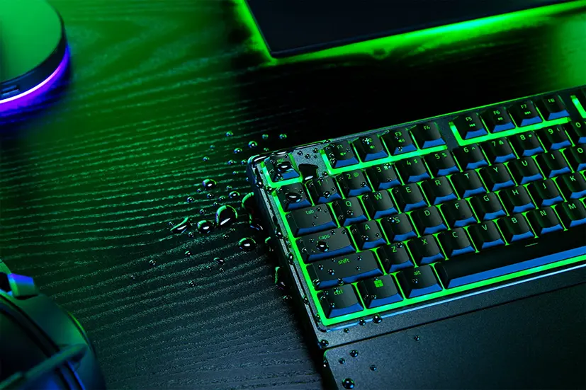 Logitech G213 vs Razer Ornata V3 X: вибираємо чемпіона доступного сегмента