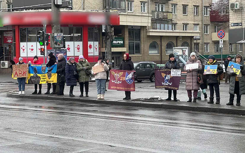 У Хмельницькому молились за полонених та зниклих захисників України (ФОТО)