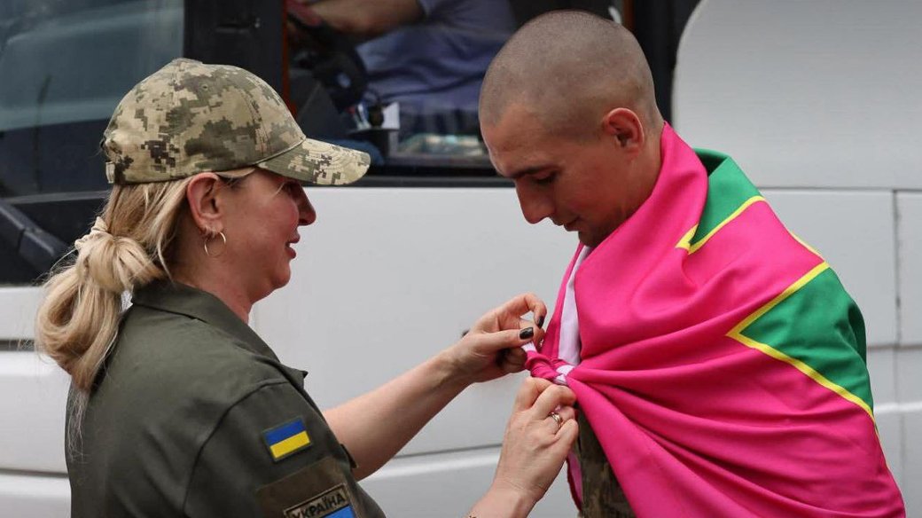 Повернувся з полону: звільнили захисника “Азовсталі” Володимира Хоменка