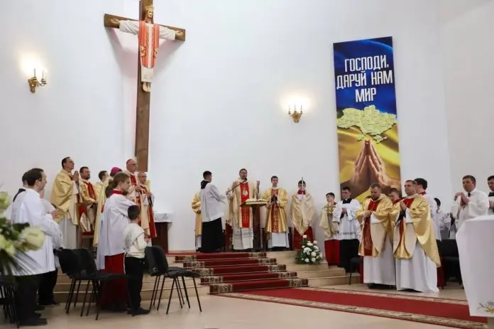 Всеукраїнський Конгрес сімей РКЦ відбувся на Хмельниччині (ФОТО)