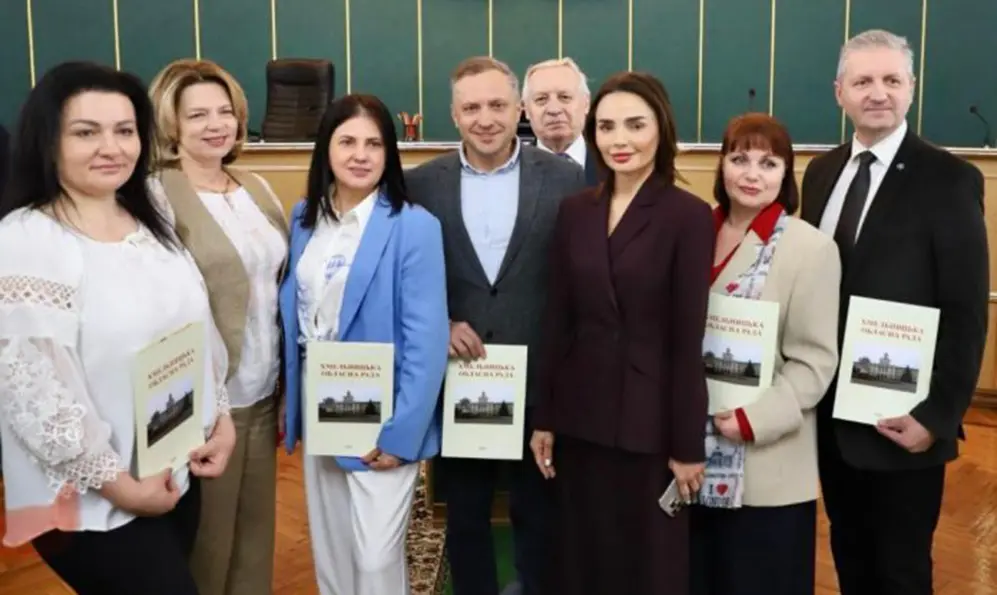 В обласній раді відзначили кращих науковців Хмельниччини