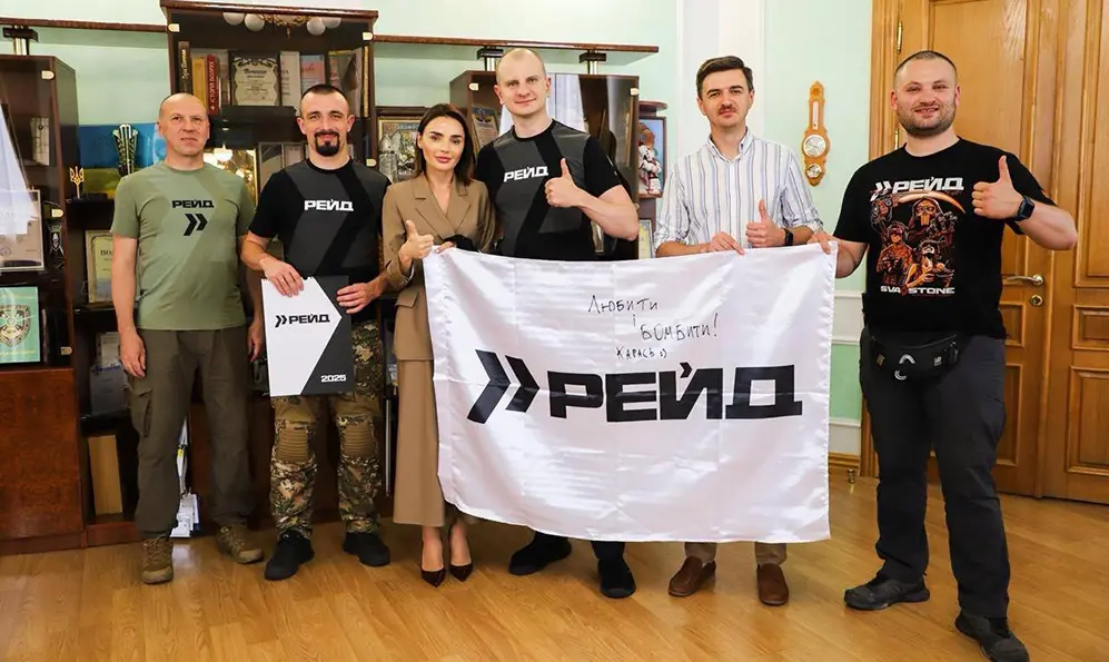 У Хмельницькій обласній раді обговорили співпрацю та фінансування батальйону «Рейд»