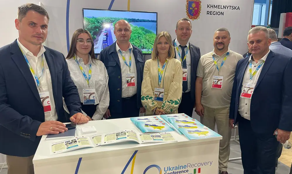 Делегація від Хмельниччини бере участь в Ukraine Recovery Conference 2025 у Римі