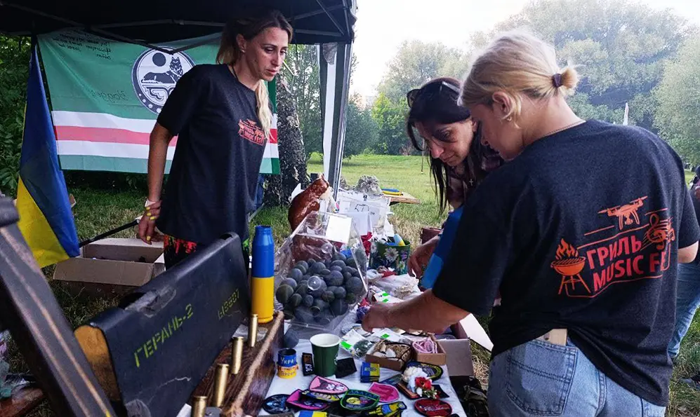 Смачно, rockово і з користю для ЗСУ: як у Хмельницькому минув «Гриль MUSIC FEST»