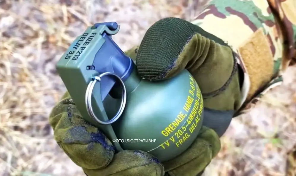 У будинку у Хмельницькому пролунав вибух: що відомо