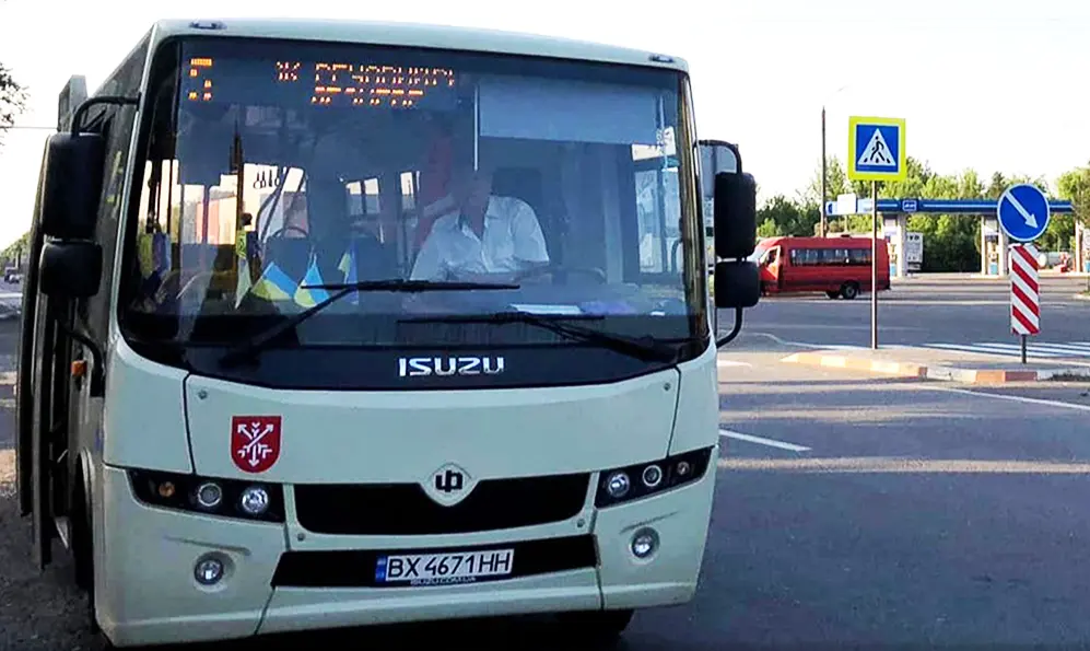 У Хмельницькому змінять графіки руху автобуса №5: яка причина