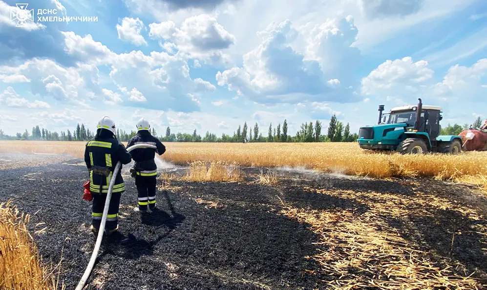 Хлібний лан горів на Хмельниччині
