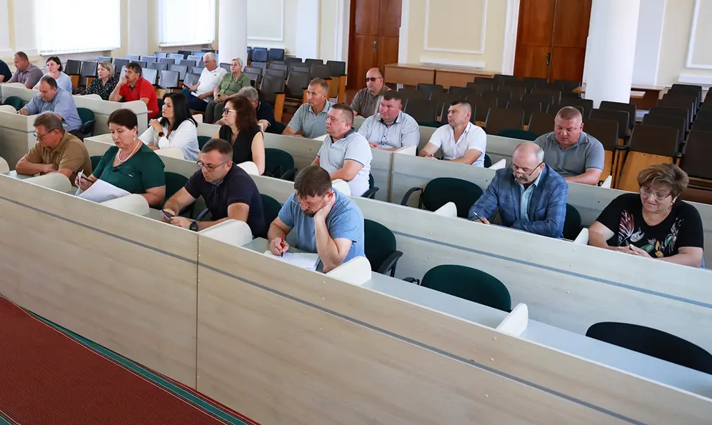 Роботу фахівців із супроводу ветеранів обговорили з головами громад Шепетівщини