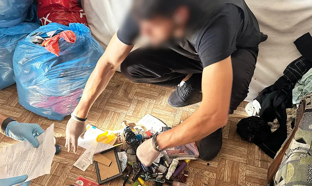 Правоохоронці викрили злочинне угруповання, причетне до серії вимагань, крадіжок та розбоїв