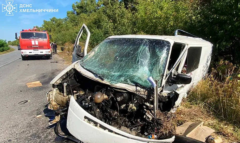 Двоє осіб загинули внаслідок ДТП у Хмельницькому районі