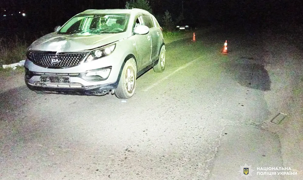 Свідків ДТП, в якій травмувався пішохід, шукають у Славуті