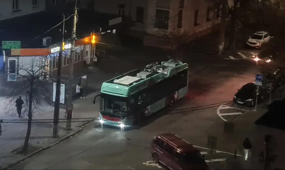 Через відключення електроенергії у Хмельницькому ускладнено рух тролейбусів