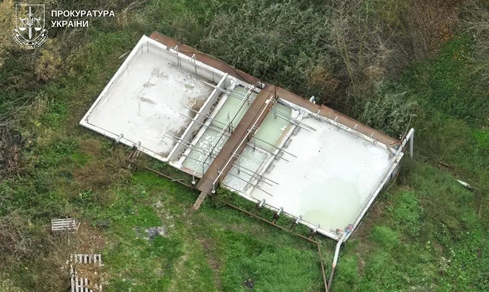 Підприємство на Кам’янеччині скидало неочищені стоки в річку