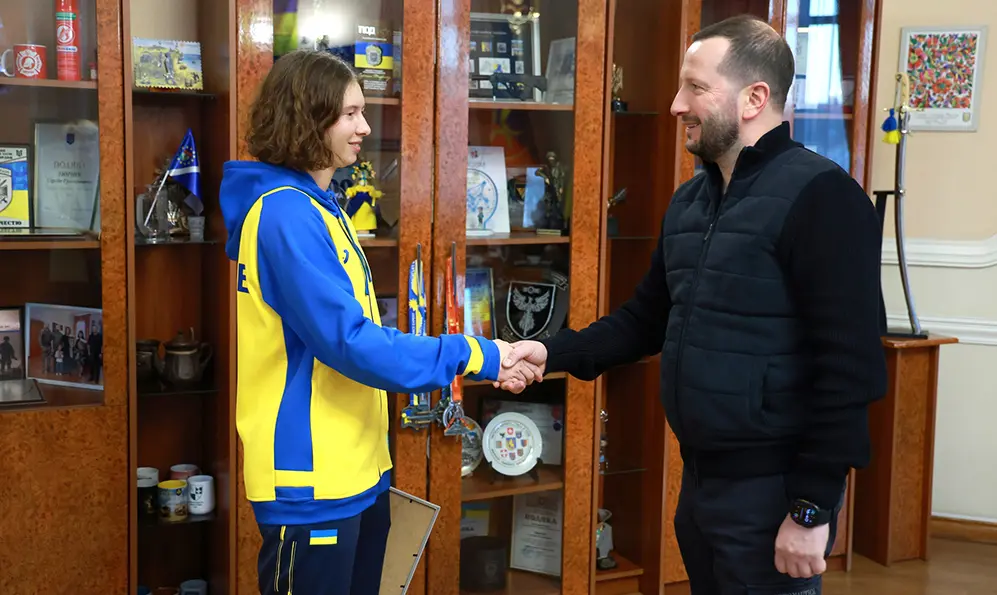 Спортсменка з Хмельниччини представлятиме Україну на літніх Дефлімпійських іграх