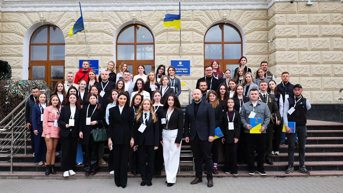 На Хмельниччині запрацювала Консультативна рада з питань молодіжної політики