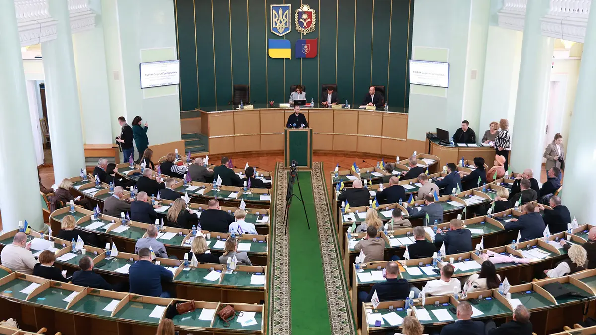 Сергій Тюрін прозвітував перед депутатським корпусом про роботу Хмельницької ОВА