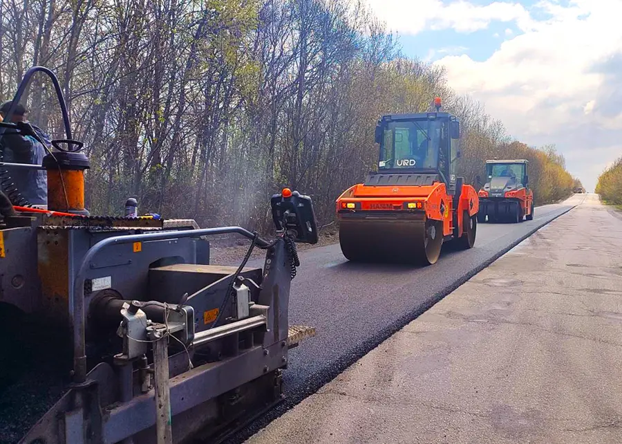 ремонт доріг на Хмельниччині