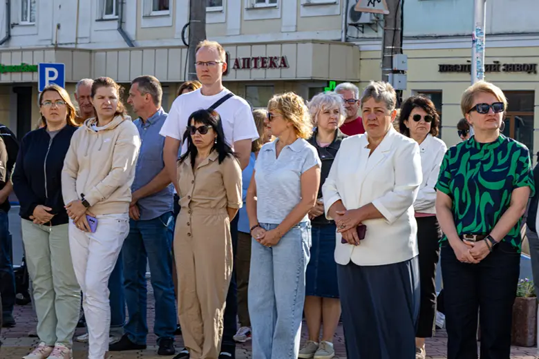 акція-реквієм, присвячена четвертим роковинам теракту в Оленівській колонії на Донеччині