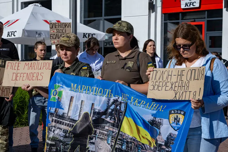 акція-реквієм, присвячена четвертим роковинам теракту в Оленівській колонії на Донеччині
