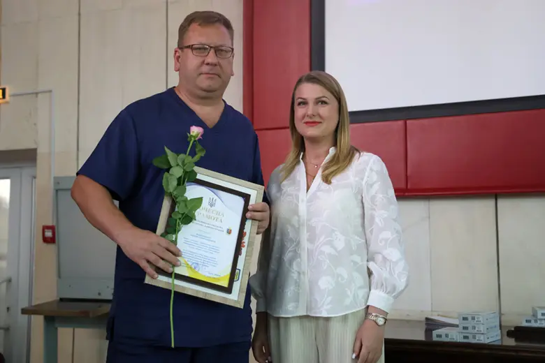 Урочисте вручення нагород медичним працівникам у Хмельницькому