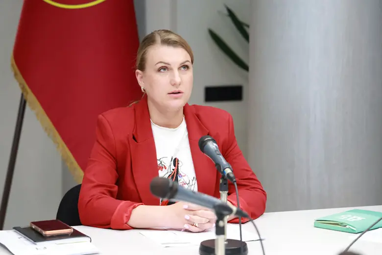 Представники Хмельницької ОВА під час онлайн-зустрічі з ЮНІСЕФ щодо розвитку системи захисту дітей