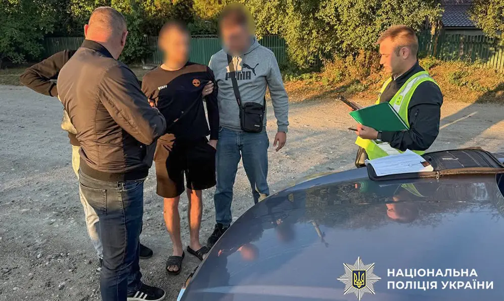 У Шепетівці перед судом постане зловмисник, який займався незаконним збутом боєприпасів