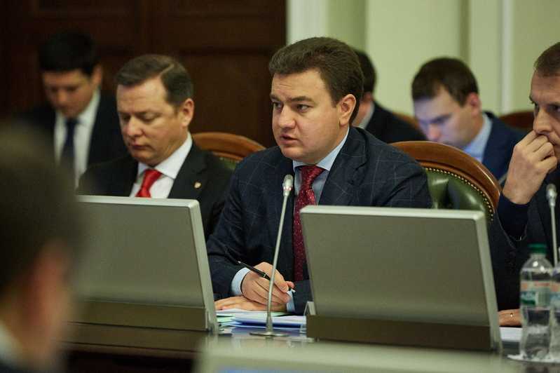 Що чекає районні лікарні та ФАПи Хмельниччини після медичної реформи